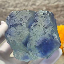 Load image into Gallery viewer, Blue-Greenish Cubic Fluorite Mineral Specimen (Yaogangxian Mine, Hunan, China) – 中国湖南瑶岗仙矿蓝绿色立方萤石矿物标本