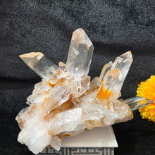 Load image into Gallery viewer, Colombian Lemurian Cathedral Record Keeper Quartz with Limonite (Santander, Colombia) – 哥伦比亚桑坦德天然雷姆利亚教堂型记录者石英共生褐铁矿标本