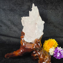 Load image into Gallery viewer, Phosphorescent Pink Calcite Mineral Specimen (Chenzhou, Hunan, China) – 中国湖南郴州天然粉红色磷光方解石矿物标本