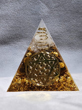 Load image into Gallery viewer, Transform Your Space with Powerful Orgone / Orgonite Pyramids!