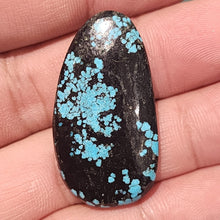 Load image into Gallery viewer, Natural Turquoise Cabochons