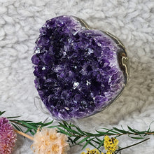 Load image into Gallery viewer, ✨ Amethyst Heart Shape – Stone of Calm & Clarity ✨
