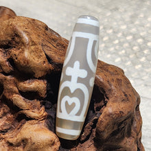 Load image into Gallery viewer, 🤍 White Agate Dzi Bead – Purity, Protection & Balance