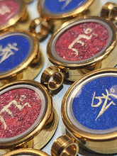 Load image into Gallery viewer, Hand Drawn small Thangka Pendant/Charm 'OM' on Lapis Lazuli and 'Za' on Cinnabar