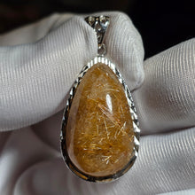 Load image into Gallery viewer, Rutilated Quartz Pendant – 发晶吊坠