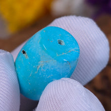 Load image into Gallery viewer, Turquoise Barrel Shaped Bead (Hubei) – 湖北绿松石桶珠路路通