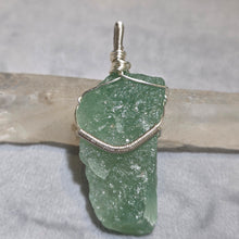 Load image into Gallery viewer, Raw Aventurine Wire Wrapped Pendant – 天然东陵石原石绕线吊坠