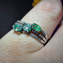 Load image into Gallery viewer, Emerald Ring (Adjustable) – 祖母绿可调节戒指