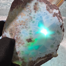 Load image into Gallery viewer, Larimar Slice Display (Dominican Republic) – 海纹石切片摆件