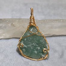 Load image into Gallery viewer, Raw Aventurine Wire Wrapped Pendant – 天然东陵石原石绕线吊坠