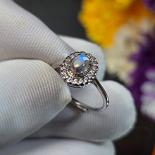 Load image into Gallery viewer, Top Grade Moonstone Ring (Adjustable) – 顶级月光石可调节戒指