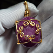 Load image into Gallery viewer, Red Ruby Wire Wrapped Pendant – 红宝石绕线吊坠