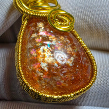 Load image into Gallery viewer, Strawberry Sunstone Wire Wrapped Pendant – 草莓太阳石绕线吊坠