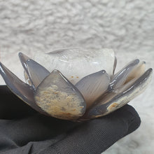 Load image into Gallery viewer, Agate Lotus Flower Carving – Purity & Calm Display