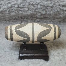 Load image into Gallery viewer, 🐯 Double Tiger Tooth Dzi — Power • Protection • Prosperity 🐯