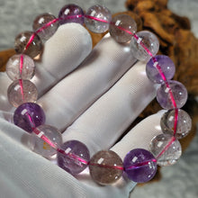 Load image into Gallery viewer, Super 7 Crystal Bracelet – 超级七水晶手链
