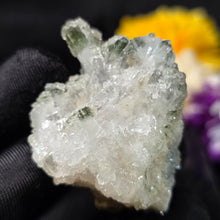 Load image into Gallery viewer, Apophyllite on Quartz Specimen (Hunan, China) – 湖南天然鱼眼石共生石英矿物标本