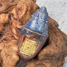 Load image into Gallery viewer, Tibetan Niangla Chaca Pendant/Display – 娘拉檫檫