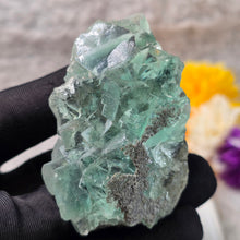 Load image into Gallery viewer, Green Fluorite Specimen (Xianghualing Mine, Hunan, China) – 湖南香花岭矿天然绿色萤石矿物标本