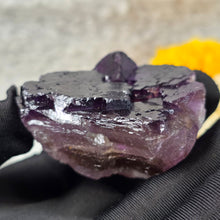 Load image into Gallery viewer, Purple Fluorite Specimen (Mexico) – 墨西哥天然紫色萤石矿物标本