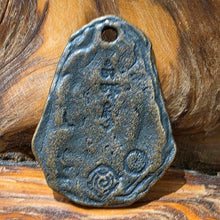 Load image into Gallery viewer, Yellow Jambhala Amulet Pendant – 黄财神吊坠