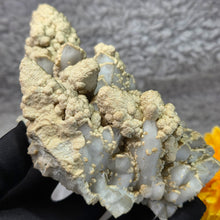 Load image into Gallery viewer, Quartz with Calcite & Actinolite Cluster (Madan Ore Field, Smolyan Province, Bulgaria) – 保加利亚马丹矿区石英方解石阳起石共生晶簇