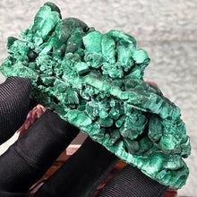 Load image into Gallery viewer, Raw Malachite Display – 原矿孔雀石摆件