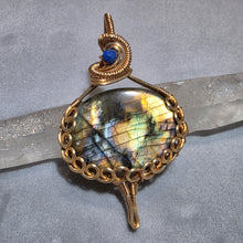 Load image into Gallery viewer, Labradorite In-House Wire Wrapped Pendant – Protection, Intuition & Transformation