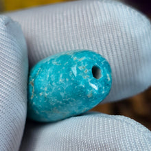 Load image into Gallery viewer, Turquoise Barrel Shaped Bead (Hubei) – 湖北绿松石桶珠路路通