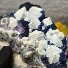 Load image into Gallery viewer, Blue Fluorite on Quartz Specimen (Inner Mongolia) – 内蒙古蓝萤石共生石英矿物标本