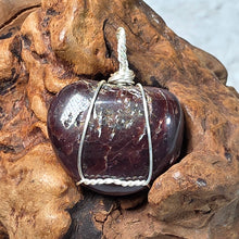 Load image into Gallery viewer, Red Garnet Wire-Wrapped Pendant – 红石榴石手工镶线吊坠