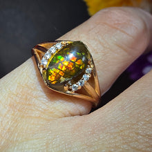 Load image into Gallery viewer, Ammolite Ring (Adjustable) – 斑彩螺可调节戒指