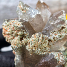 Load image into Gallery viewer, Fuchsite & Limonite on Smoky Quartz (Tanzania) – 坦桑尼亚富铬云母与褐铁矿共生烟晶矿标
