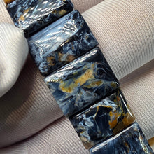 Load image into Gallery viewer, Pietersite Bracelet – 彼得石手链 (Good Grade)