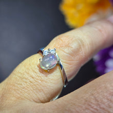 Load image into Gallery viewer, Ethiopian Opal Ring (Adjustable) – 埃塞俄比亚欧泊可调节戒指