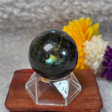Load image into Gallery viewer, Labradorite Sphere – 拉长石彩光圆球摆件