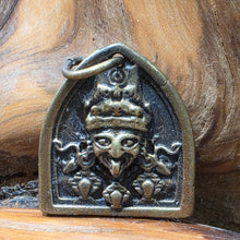 Load image into Gallery viewer, Tibetan Zashi Lhamo Pendant – 扎基拉姆古法沙金工艺