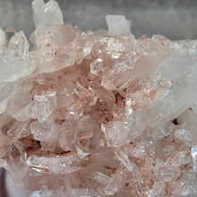 Load image into Gallery viewer, Pink Lemurian Quartz Cluster (Colombia) – 哥伦比亚粉红利莫里亚水晶簇