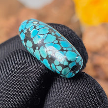 Load image into Gallery viewer, Natural Spiderweb Turquoise Barrel Shaped Bead (Hubei) – 天然湖北蜘蛛网绿松石桶珠