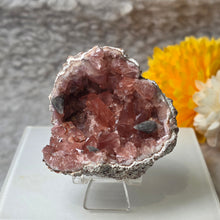Load image into Gallery viewer, Pink Amethyst Geode Display (Argentina) – 阿根廷粉色紫水晶晶洞摆件
