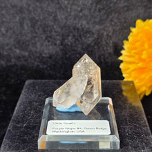 Load image into Gallery viewer, Clear Quartz Specimen (Green Ridge, Washington, USA) – 美国华盛顿州 Green Ridge 天然透明水晶矿物标本