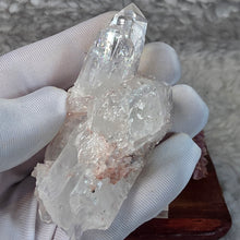 Load image into Gallery viewer, Pink Lemurian Quartz Cluster (Colombia) – 哥伦比亚粉红利莫里亚水晶簇