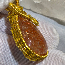 Load image into Gallery viewer, Strawberry Sunstone Wire Wrapped Pendant – 草莓太阳石绕线吊坠