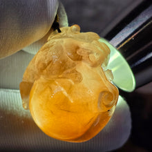 Load image into Gallery viewer, Red Rabbit Hair Quartz Carving Pendant – 红兔毛水晶雕刻吊坠