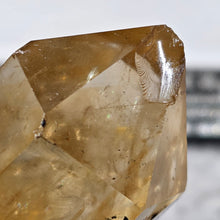 Load image into Gallery viewer, Natural Citrine Specimen (Congo) – 刚果天然黄水晶矿标