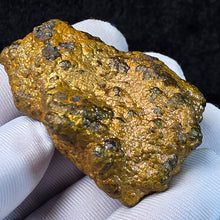 Load image into Gallery viewer, Golden Iridescent Goethite (Leklai) – 金力泥铁矿