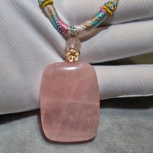 Load image into Gallery viewer, Madagascar Rose Quartz Pendant – 马达加斯加粉晶吊坠