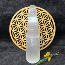 Load image into Gallery viewer, Raw Selenite Tower Display (20cm) – 透石膏能量柱摆件