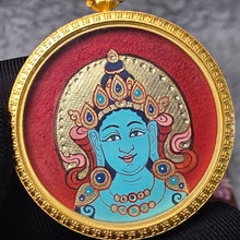 Load image into Gallery viewer, Hand-drawn Thangka Pendant – Green Tara Head / 绿度母佛首