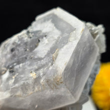 Load image into Gallery viewer, Calcite Display – Hunan, China | 湖南方解石矿物摆件